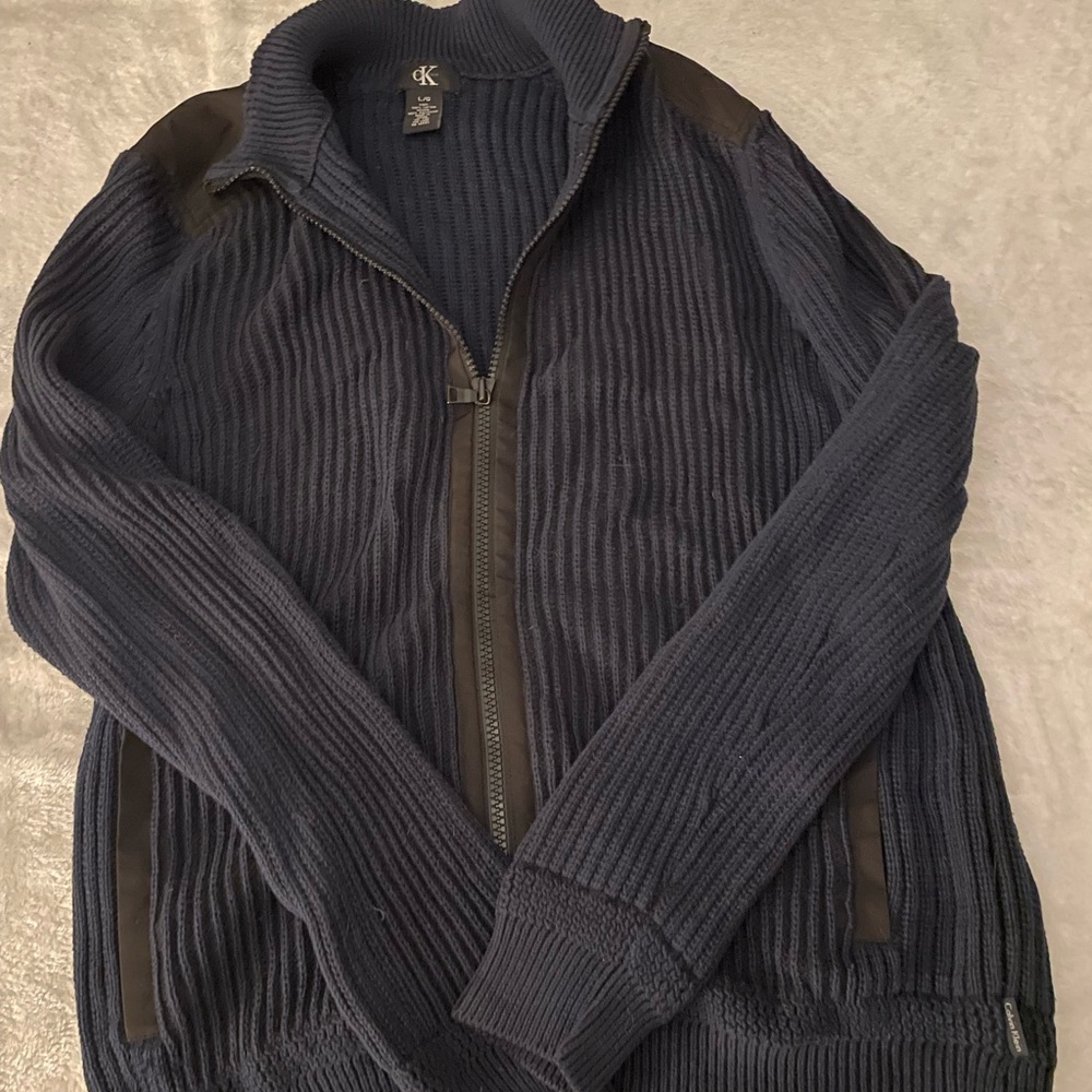 Men’s navy blue large Calvin Klein cardigan